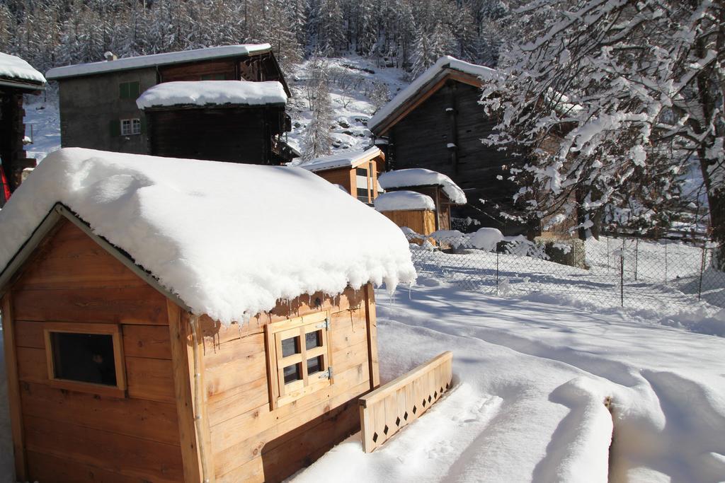 Ferienwohnungen Wallis - Randa Bei Zermatt المظهر الخارجي الصورة
